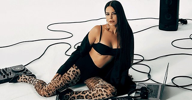 Simge... 3. STÜDYO ALBÜMÜ MÜZİKSEVERLERLE BULUŞTU!