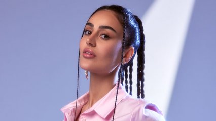 Elif Buse Doğan... RENGARENK BİR AKUSTİK SERİSİ!